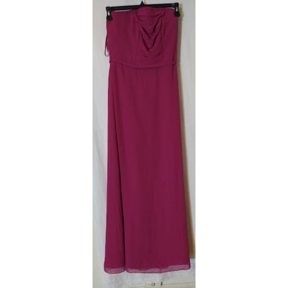 An Alesica Countor evening gown